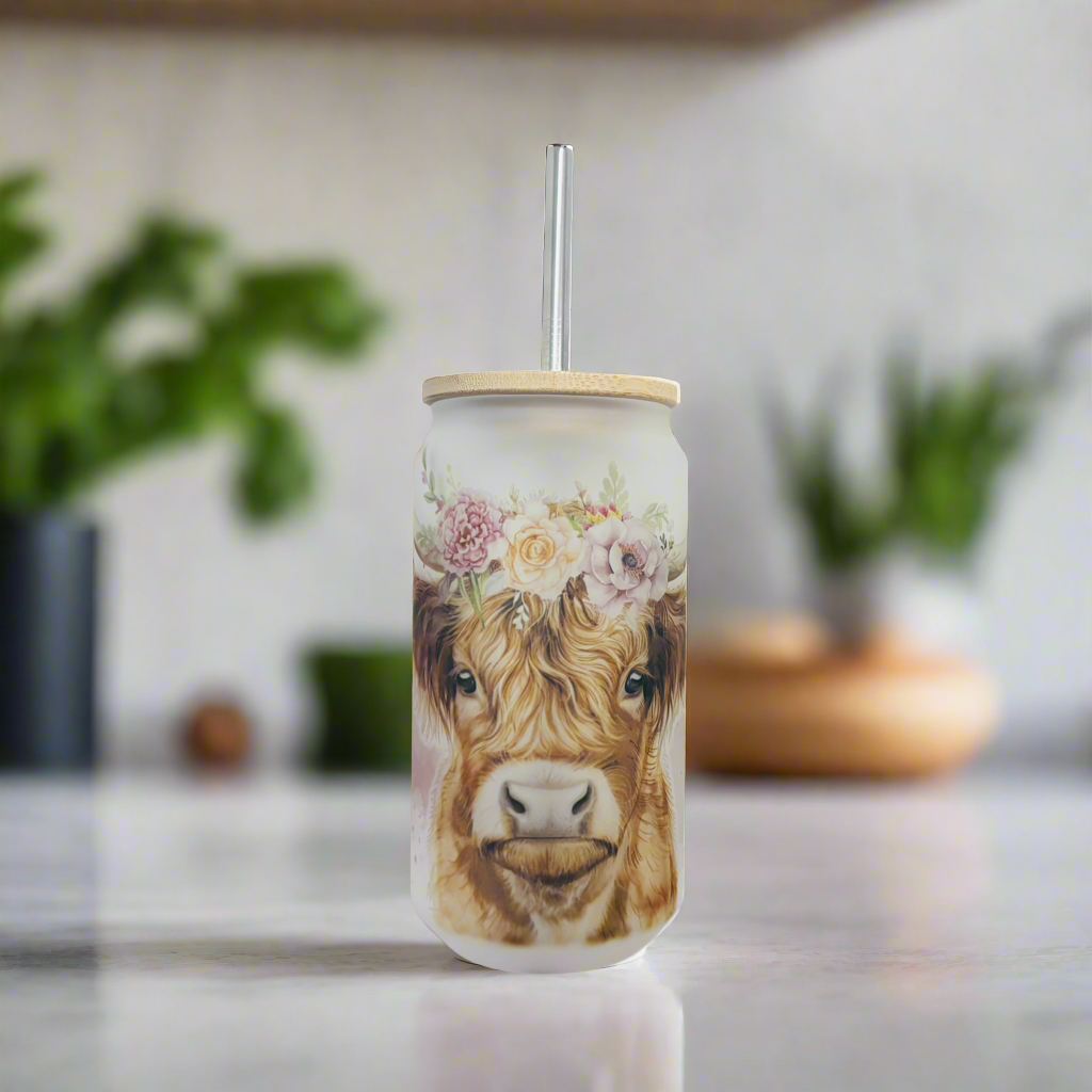 Highland Cow Frosted Glass Can 18oz Tumbler