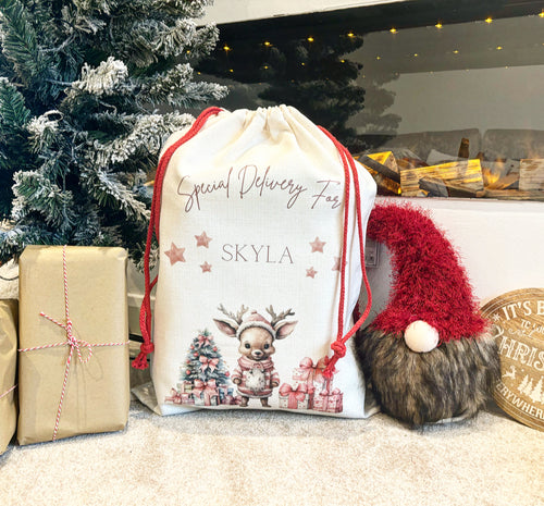 SANTA SACK REINDEER TREE & PRESENTS