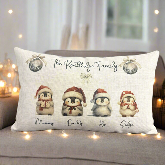 Penguin family Christmas - Filled Cushion