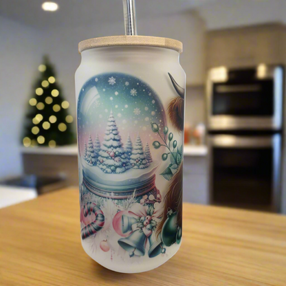 Highland Cow and Snowman Glass Can 18oz Tumbler